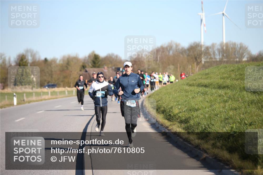 06.04.2025 - 44. Internationalen Wilhelmsburger Insellauf Jannik Wohlers http://msf.ph/oto/7610805 06.04.2025 09:26:28 Laufen 5178, 3769 meine-sportfotos.de