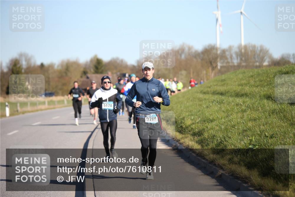 06.04.2025 - 44. Internationalen Wilhelmsburger Insellauf Jannik Wohlers http://msf.ph/oto/7610811 06.04.2025 09:26:30 Laufen 5178, 3769 meine-sportfotos.de