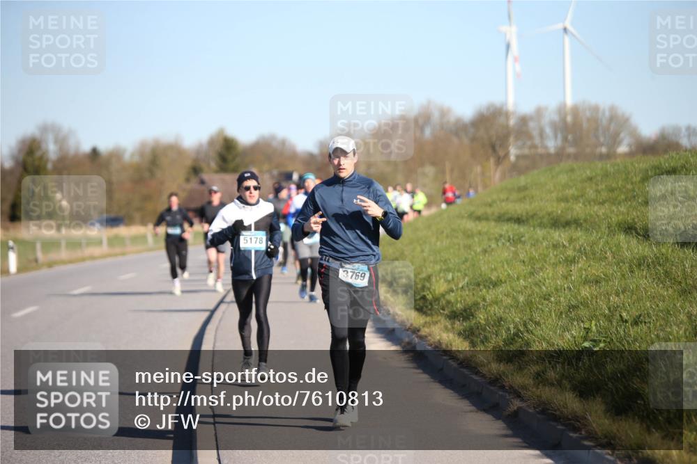 06.04.2025 - 44. Internationalen Wilhelmsburger Insellauf Jannik Wohlers http://msf.ph/oto/7610813 06.04.2025 09:26:30 Laufen 5178, 3769 meine-sportfotos.de
