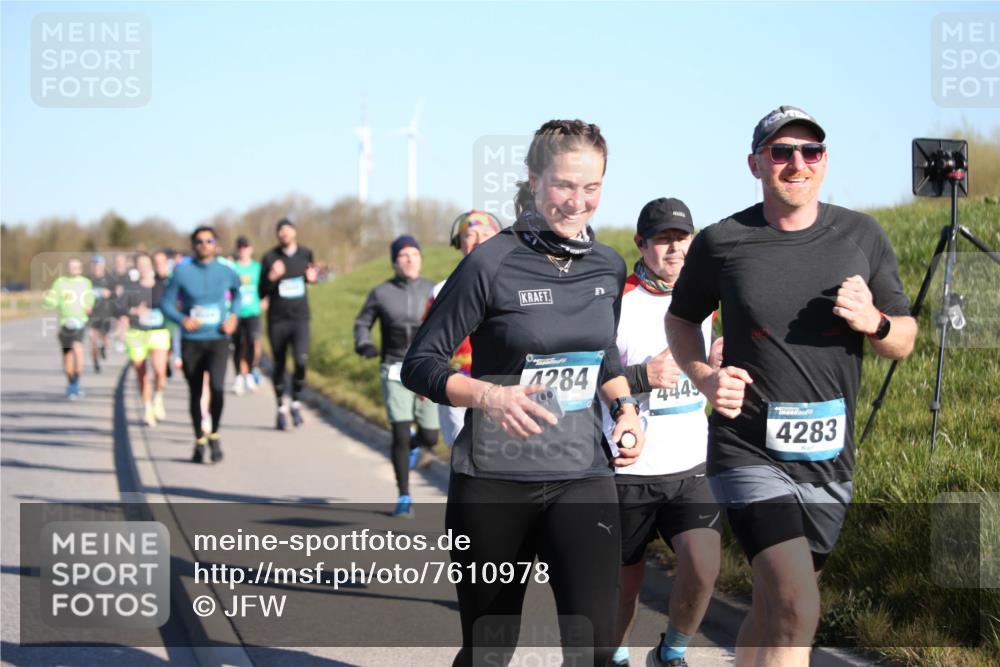06.04.2025 - 44. Internationalen Wilhelmsburger Insellauf Jannik Wohlers http://msf.ph/oto/7610978 06.04.2025 09:26:41 Laufen 4284, 444, 4283 meine-sportfotos.de
