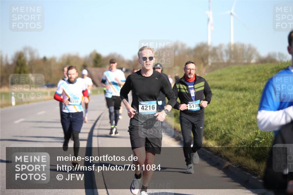 06.04.2025 - 44. Internationalen Wilhelmsburger Insellauf Jannik Wohlers http://msf.ph/oto/7611084 06.04.2025 09:26:49 Laufen 4556, 4216, 5130 meine-sportfotos.de