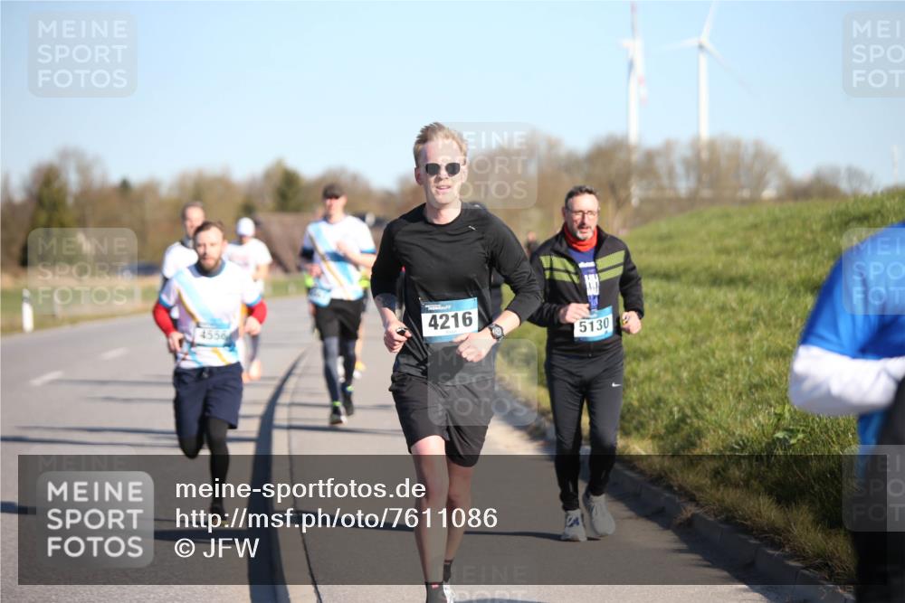 06.04.2025 - 44. Internationalen Wilhelmsburger Insellauf Jannik Wohlers http://msf.ph/oto/7611086 06.04.2025 09:26:49 Laufen 4556, 4216, 5130 meine-sportfotos.de