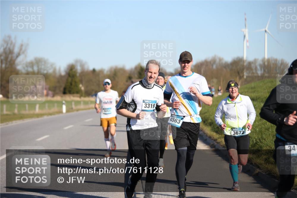 06.04.2025 - 44. Internationalen Wilhelmsburger Insellauf Jannik Wohlers http://msf.ph/oto/7611128 06.04.2025 09:26:54 Laufen 5051, 3319, 1, 4563, 3672, 34 meine-sportfotos.de