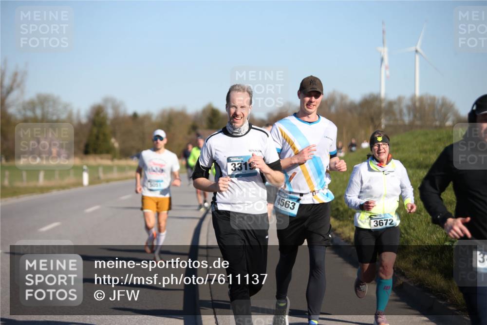 06.04.2025 - 44. Internationalen Wilhelmsburger Insellauf Jannik Wohlers http://msf.ph/oto/7611137 06.04.2025 09:26:54 Laufen 3051, 3319, 4563, 3672, 3 meine-sportfotos.de