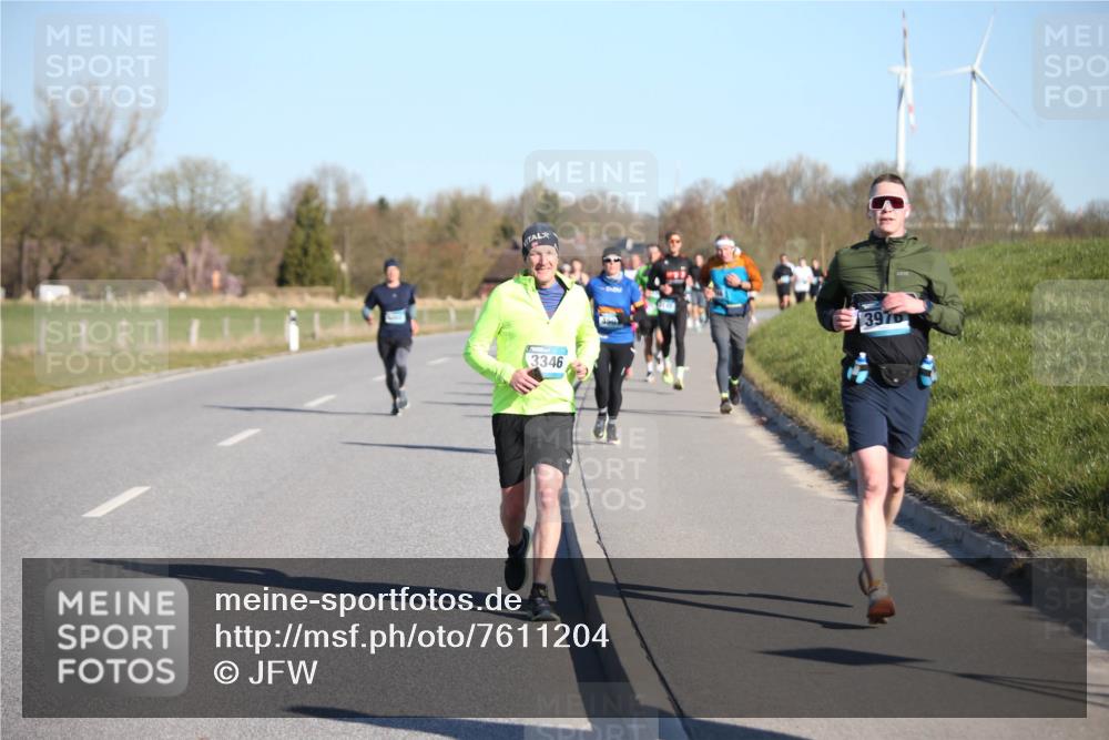 06.04.2025 - 44. Internationalen Wilhelmsburger Insellauf Jannik Wohlers http://msf.ph/oto/7611204 06.04.2025 09:27:02 Laufen 3346, 3970 meine-sportfotos.de