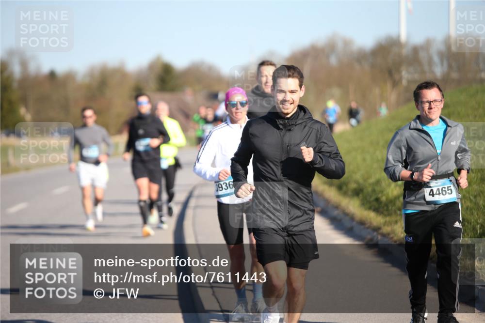 06.04.2025 - 44. Internationalen Wilhelmsburger Insellauf Jannik Wohlers http://msf.ph/oto/7611443 06.04.2025 09:27:20 Laufen 1936, 4465 meine-sportfotos.de