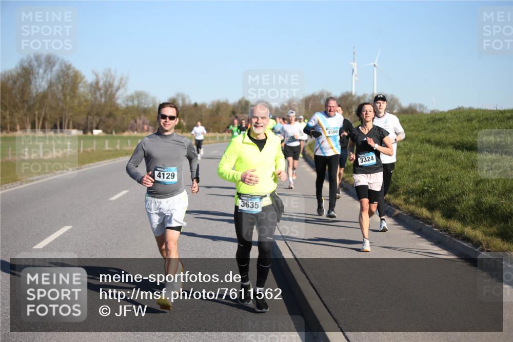 06.04.2025 - 44. Internationalen Wilhelmsburger Insellauf Jannik Wohlers http://msf.ph/oto/7611562 06.04.2025 09:27:27 Laufen 4129, 3635, 4560, 3324 meine-sportfotos.de