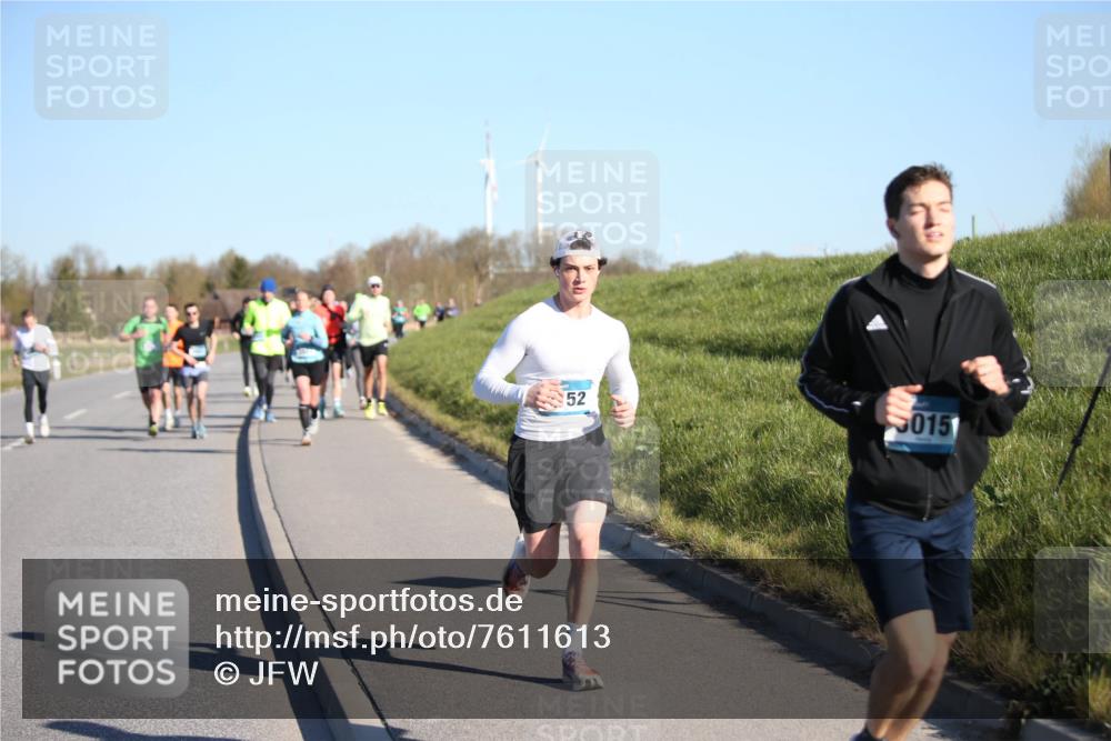 06.04.2025 - 44. Internationalen Wilhelmsburger Insellauf Jannik Wohlers http://msf.ph/oto/7611613 06.04.2025 09:27:31 Laufen 52, 0151 meine-sportfotos.de