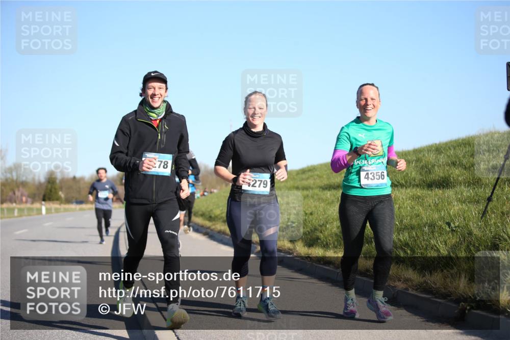 06.04.2025 - 44. Internationalen Wilhelmsburger Insellauf Jannik Wohlers http://msf.ph/oto/7611715 06.04.2025 09:27:43 Laufen 78, 279, 4356 meine-sportfotos.de