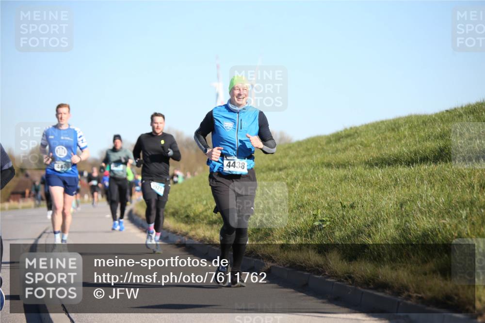 06.04.2025 - 44. Internationalen Wilhelmsburger Insellauf Jannik Wohlers http://msf.ph/oto/7611762 06.04.2025 09:27:46 Laufen 1921, 4438 meine-sportfotos.de