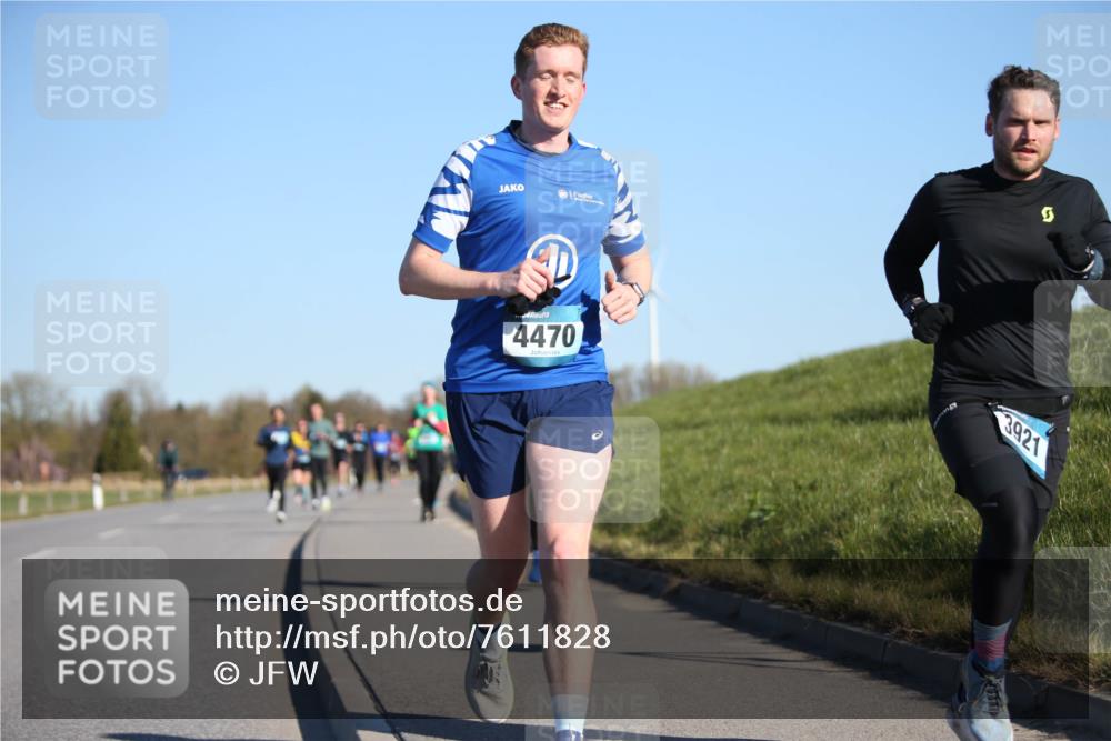06.04.2025 - 44. Internationalen Wilhelmsburger Insellauf Jannik Wohlers http://msf.ph/oto/7611828 06.04.2025 09:27:50 Laufen 4470, 3921 meine-sportfotos.de