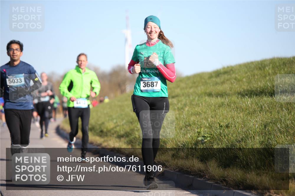 06.04.2025 - 44. Internationalen Wilhelmsburger Insellauf Jannik Wohlers http://msf.ph/oto/7611906 06.04.2025 09:27:57 Laufen 5033, 4412, 3687 meine-sportfotos.de