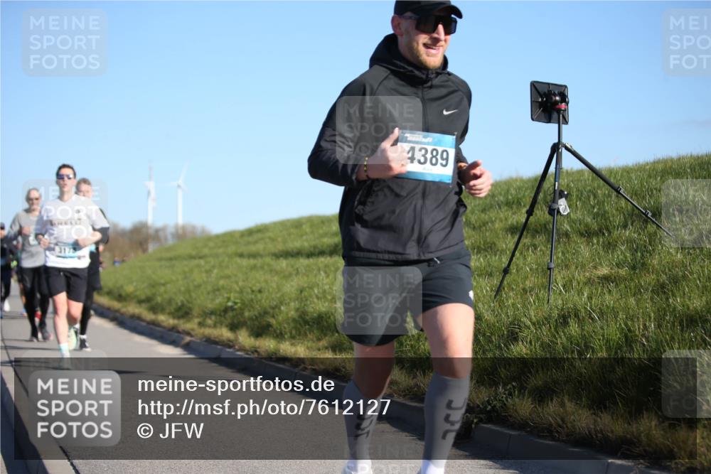 06.04.2025 - 44. Internationalen Wilhelmsburger Insellauf Jannik Wohlers http://msf.ph/oto/7612127 06.04.2025 09:28:14 Laufen 4389 meine-sportfotos.de