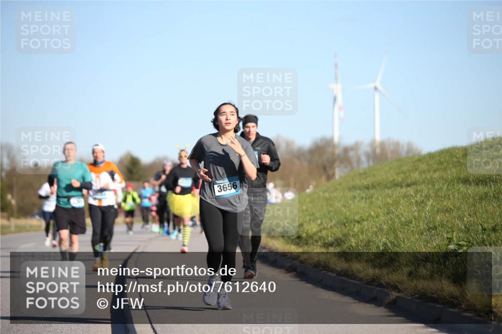 06.04.2025 - 44. Internationalen Wilhelmsburger Insellauf Jannik Wohlers http://msf.ph/oto/7612640 06.04.2025 09:28:54 Laufen 3656 meine-sportfotos.de