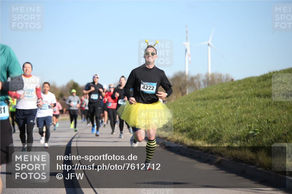06.04.2025 - 44. Internationalen Wilhelmsburger Insellauf Jannik Wohlers http://msf.ph/oto/7612712 06.04.2025 09:28:59 Laufen 31, 4487, 4222 meine-sportfotos.de