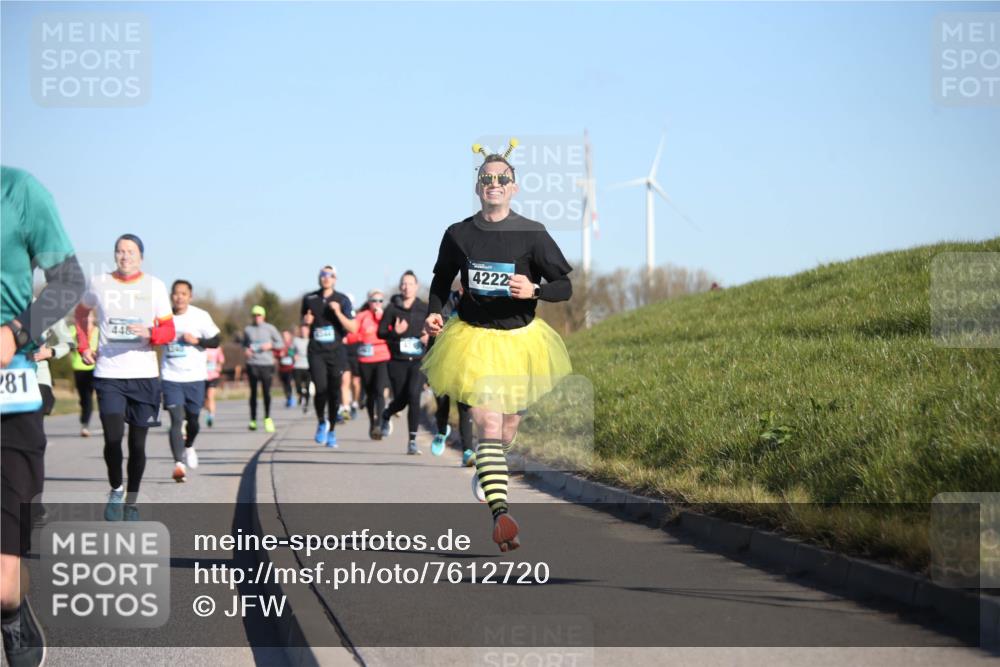 06.04.2025 - 44. Internationalen Wilhelmsburger Insellauf Jannik Wohlers http://msf.ph/oto/7612720 06.04.2025 09:28:59 Laufen 281, 445, 4222 meine-sportfotos.de