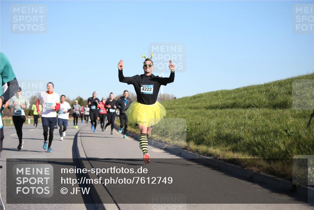 06.04.2025 - 44. Internationalen Wilhelmsburger Insellauf Jannik Wohlers http://msf.ph/oto/7612749 06.04.2025 09:29:00 Laufen 448, 4222 meine-sportfotos.de