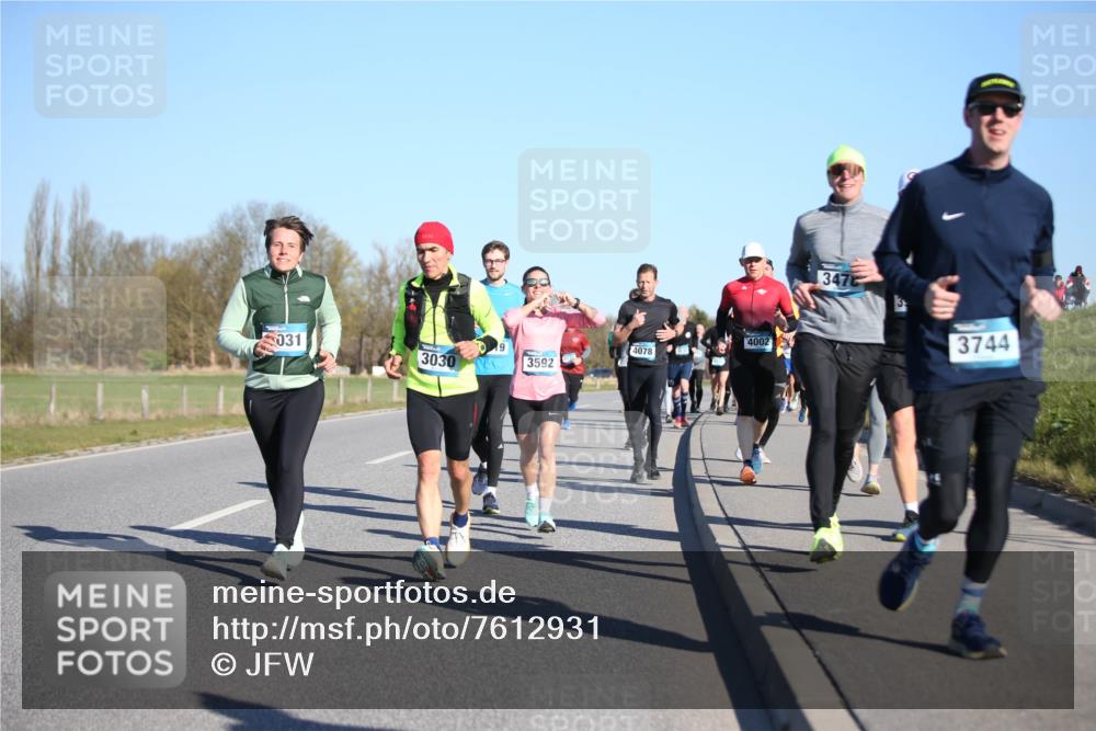 06.04.2025 - 44. Internationalen Wilhelmsburger Insellauf Jannik Wohlers http://msf.ph/oto/7612931 06.04.2025 09:29:11 Laufen 031, 4078, 3030, 3592, 4002, 3476, 3744 meine-sportfotos.de