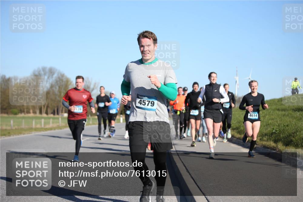 06.04.2025 - 44. Internationalen Wilhelmsburger Insellauf Jannik Wohlers http://msf.ph/oto/7613015 06.04.2025 09:29:17 Laufen 139, 4579, 4502, 5087, 4614 meine-sportfotos.de