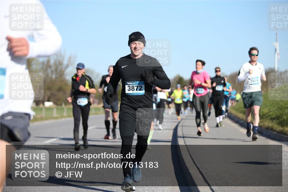 06.04.2025 - 44. Internationalen Wilhelmsburger Insellauf Jannik Wohlers http://msf.ph/oto/7613183 06.04.2025 09:29:27 Laufen 4581, 3872, 3924, 1544 meine-sportfotos.de