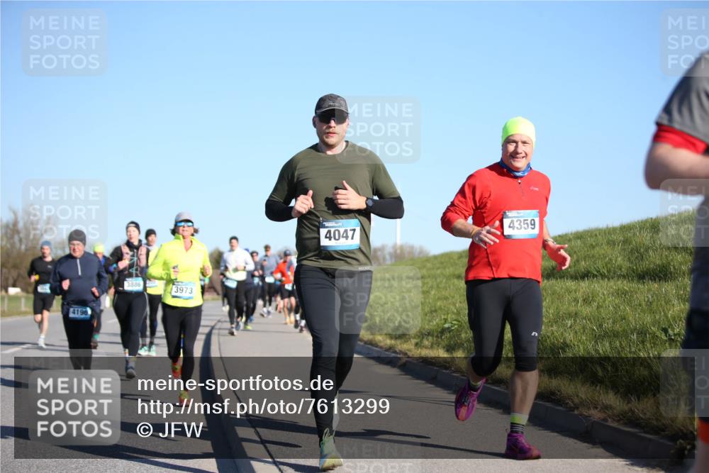 06.04.2025 - 44. Internationalen Wilhelmsburger Insellauf Jannik Wohlers http://msf.ph/oto/7613299 06.04.2025 09:29:37 Laufen 4196, 3886, 3973, 4047, 4359 meine-sportfotos.de