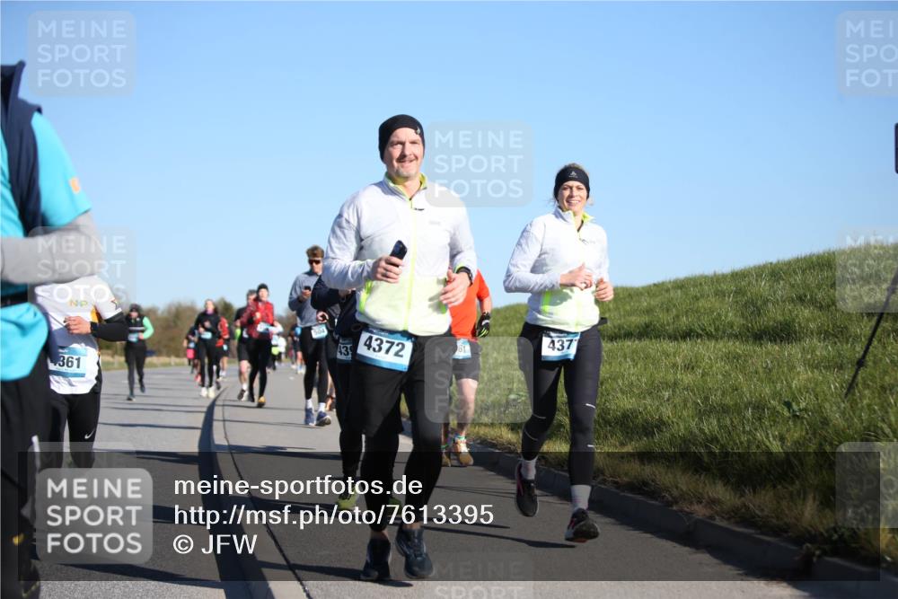 06.04.2025 - 44. Internationalen Wilhelmsburger Insellauf Jannik Wohlers http://msf.ph/oto/7613395 06.04.2025 09:29:43 Laufen 361, 504, 439, 437, 4372, 61 meine-sportfotos.de