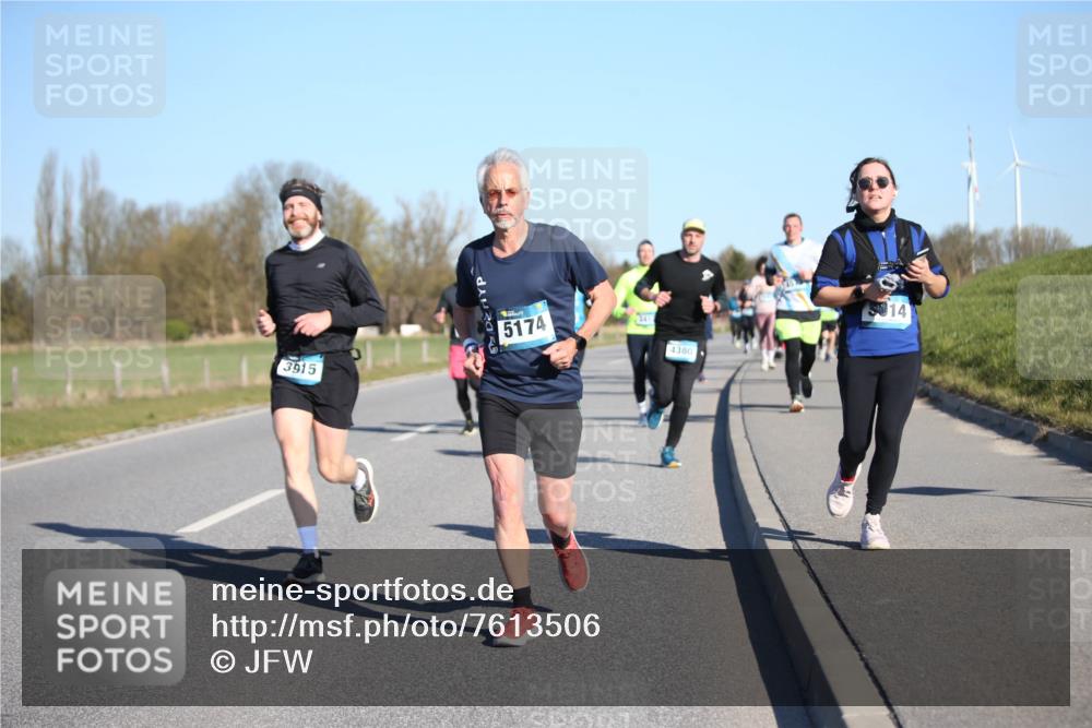 06.04.2025 - 44. Internationalen Wilhelmsburger Insellauf Jannik Wohlers http://msf.ph/oto/7613506 06.04.2025 09:29:56 Laufen 3915, 5174, 4380, 14 meine-sportfotos.de