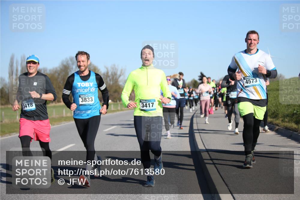 06.04.2025 - 44. Internationalen Wilhelmsburger Insellauf Jannik Wohlers http://msf.ph/oto/7613580 06.04.2025 09:30:00 Laufen 3418, 3833, 3417, 3052, 4573 meine-sportfotos.de