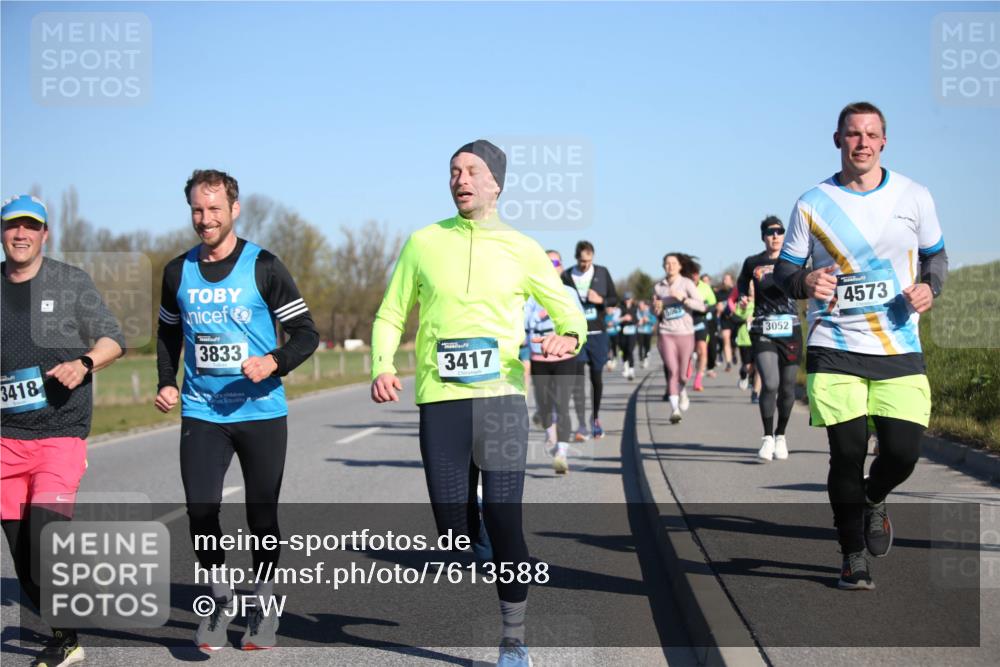 06.04.2025 - 44. Internationalen Wilhelmsburger Insellauf Jannik Wohlers http://msf.ph/oto/7613588 06.04.2025 09:30:00 Laufen 4, 3833, 3418, 3417, 3052, 4573 meine-sportfotos.de