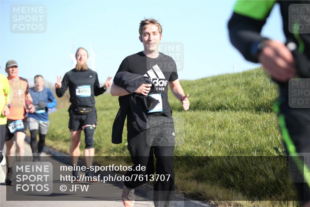 06.04.2025 - 44. Internationalen Wilhelmsburger Insellauf Jannik Wohlers http://msf.ph/oto/7613707 06.04.2025 09:30:08 Laufen 4499, 4095 meine-sportfotos.de