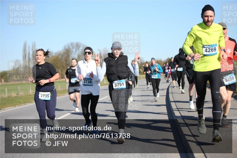 06.04.2025 - 44. Internationalen Wilhelmsburger Insellauf Jannik Wohlers http://msf.ph/oto/7613738 06.04.2025 09:30:10 Laufen 3735, 3129, 3736, 4000, 3751, 3017, 4269, 4499 meine-sportfotos.de