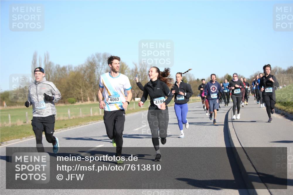 06.04.2025 - 44. Internationalen Wilhelmsburger Insellauf Jannik Wohlers http://msf.ph/oto/7613810 06.04.2025 09:30:17 Laufen 3021, 4063, 3918, 4194, 3874, 3876, 4480 meine-sportfotos.de