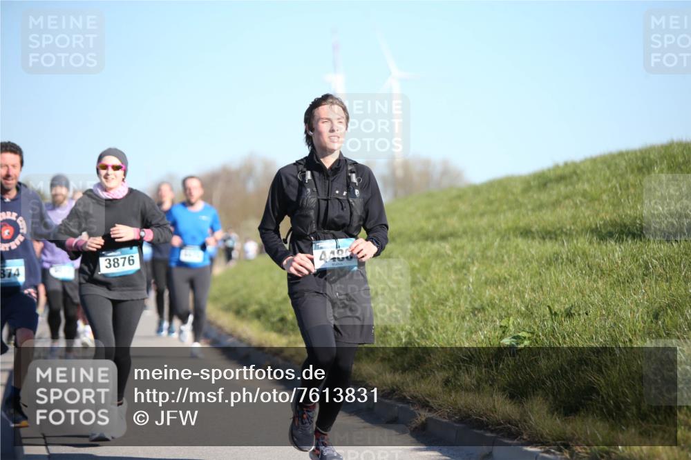 06.04.2025 - 44. Internationalen Wilhelmsburger Insellauf Jannik Wohlers http://msf.ph/oto/7613831 06.04.2025 09:30:19 Laufen 874, 3876, 4400 meine-sportfotos.de