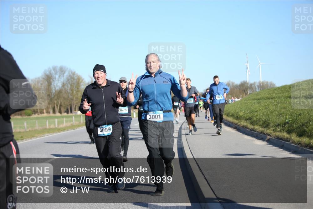 06.04.2025 - 44. Internationalen Wilhelmsburger Insellauf Jannik Wohlers http://msf.ph/oto/7613939 06.04.2025 09:30:28 Laufen 91, 3009, 3675, 3001, 3076, 3729 meine-sportfotos.de