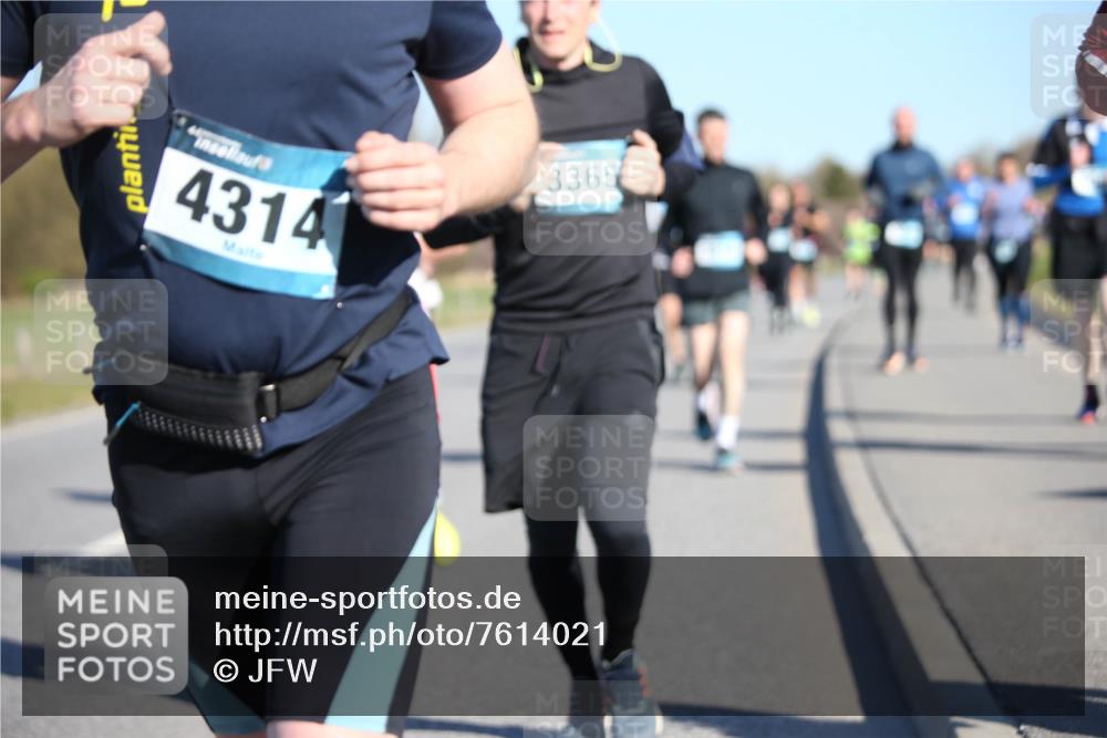 06.04.2025 - 44. Internationalen Wilhelmsburger Insellauf Jannik Wohlers http://msf.ph/oto/7614021 06.04.2025 09:30:34 Laufen 4314, 3365 meine-sportfotos.de