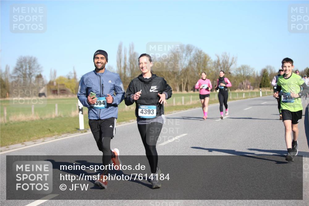 06.04.2025 - 44. Internationalen Wilhelmsburger Insellauf Jannik Wohlers http://msf.ph/oto/7614184 06.04.2025 09:30:49 Laufen 394, 4393, 3844 meine-sportfotos.de