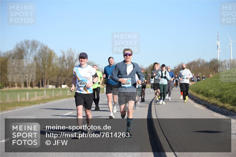 06.04.2025 - 44. Internationalen Wilhelmsburger Insellauf Jannik Wohlers http://msf.ph/oto/7614263 06.04.2025 09:30:56 Laufen 4565, 4566, 566, 3029, 4172 meine-sportfotos.de