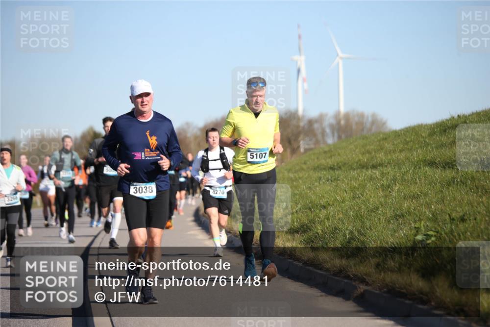 06.04.2025 - 44. Internationalen Wilhelmsburger Insellauf Jannik Wohlers http://msf.ph/oto/7614481 06.04.2025 09:31:08 Laufen 3038, 4270, 5107 meine-sportfotos.de