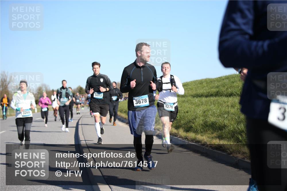 06.04.2025 - 44. Internationalen Wilhelmsburger Insellauf Jannik Wohlers http://msf.ph/oto/7614517 06.04.2025 09:31:13 Laufen 3268, 3310, 5003, 3678, 4270, 3 meine-sportfotos.de