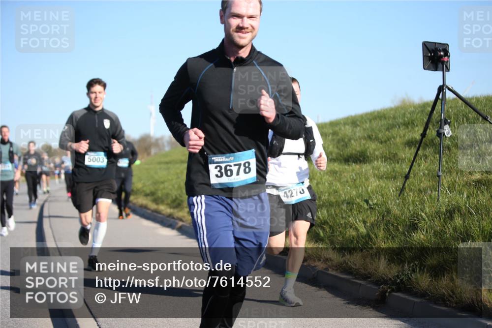 06.04.2025 - 44. Internationalen Wilhelmsburger Insellauf Jannik Wohlers http://msf.ph/oto/7614552 06.04.2025 09:31:14 Laufen 5003, 3678, 4270 meine-sportfotos.de