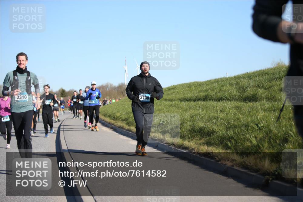 06.04.2025 - 44. Internationalen Wilhelmsburger Insellauf Jannik Wohlers http://msf.ph/oto/7614582 06.04.2025 09:31:17 Laufen 4107, 3310, 4185, 3760 meine-sportfotos.de