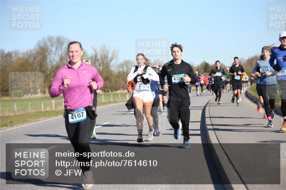 06.04.2025 - 44. Internationalen Wilhelmsburger Insellauf Jannik Wohlers http://msf.ph/oto/7614610 06.04.2025 09:31:19 Laufen 4107, 3772, 4386, 4399, 3218, 3212, 4185 meine-sportfotos.de