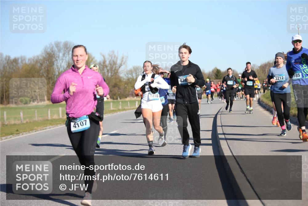 06.04.2025 - 44. Internationalen Wilhelmsburger Insellauf Jannik Wohlers http://msf.ph/oto/7614611 06.04.2025 09:31:19 Laufen 4107, 3218, 37, 438, 3212, 185, 3772, 4399 meine-sportfotos.de