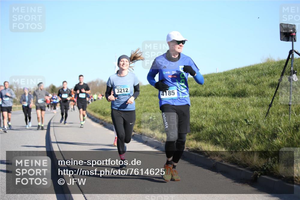 06.04.2025 - 44. Internationalen Wilhelmsburger Insellauf Jannik Wohlers http://msf.ph/oto/7614625 06.04.2025 09:31:21 Laufen 10, 3212, 4185 meine-sportfotos.de