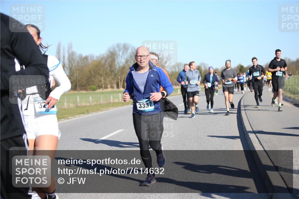 06.04.2025 - 44. Internationalen Wilhelmsburger Insellauf Jannik Wohlers http://msf.ph/oto/7614632 06.04.2025 09:31:22 Laufen 32, 3337, 3772, 3065, 4399 meine-sportfotos.de