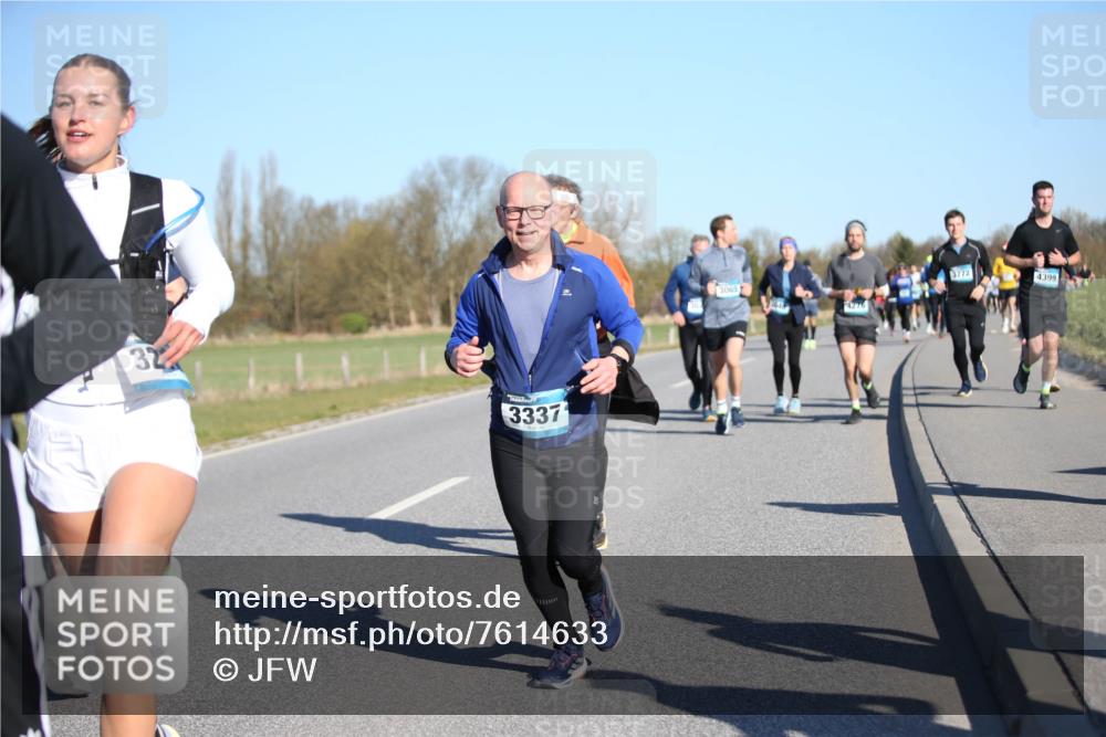 06.04.2025 - 44. Internationalen Wilhelmsburger Insellauf Jannik Wohlers http://msf.ph/oto/7614633 06.04.2025 09:31:23 Laufen 32, 3337, 3065, 4276, 3772, 4399 meine-sportfotos.de
