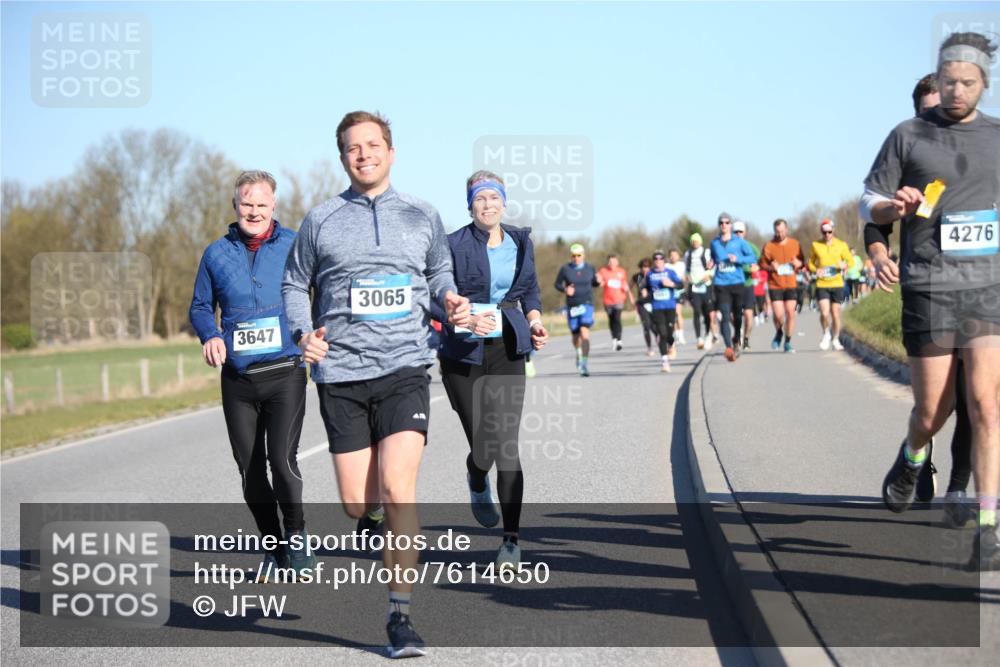 06.04.2025 - 44. Internationalen Wilhelmsburger Insellauf Jannik Wohlers http://msf.ph/oto/7614650 06.04.2025 09:31:26 Laufen 3647, 3065, 4276 meine-sportfotos.de