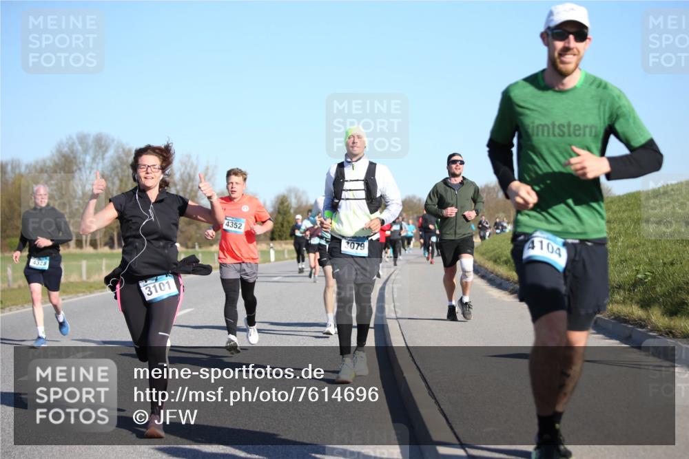 06.04.2025 - 44. Internationalen Wilhelmsburger Insellauf Jannik Wohlers http://msf.ph/oto/7614696 06.04.2025 09:31:37 Laufen 4328, 3101, 4352, 3079, 4104 meine-sportfotos.de
