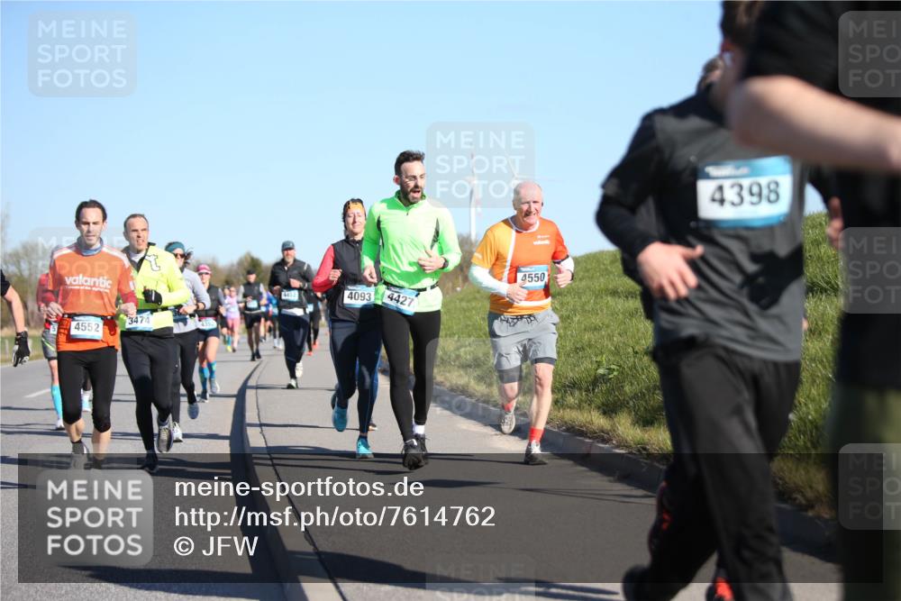 06.04.2025 - 44. Internationalen Wilhelmsburger Insellauf Jannik Wohlers http://msf.ph/oto/7614762 06.04.2025 09:31:51 Laufen 4552, 4452, 4093, 4427, 3474, 4550, 4398 meine-sportfotos.de