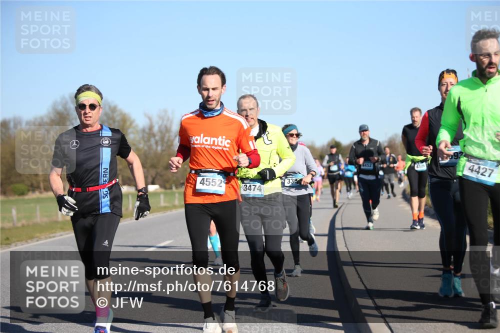 06.04.2025 - 44. Internationalen Wilhelmsburger Insellauf Jannik Wohlers http://msf.ph/oto/7614768 06.04.2025 09:31:53 Laufen 4552, 3474, 338, 92, 4452, 4119, 4427 meine-sportfotos.de